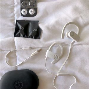 Beats Powerbeats wireless